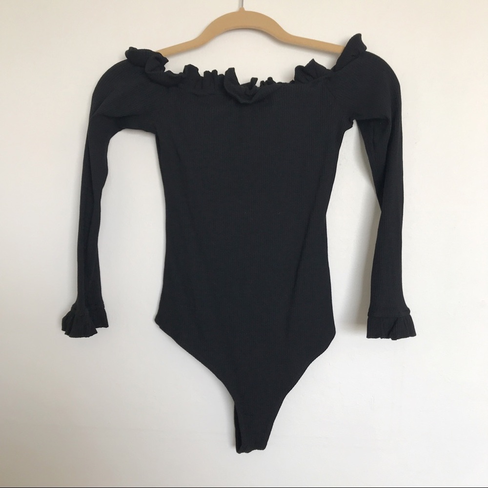 Lovers + Friends Black Off-Shoulder Top
